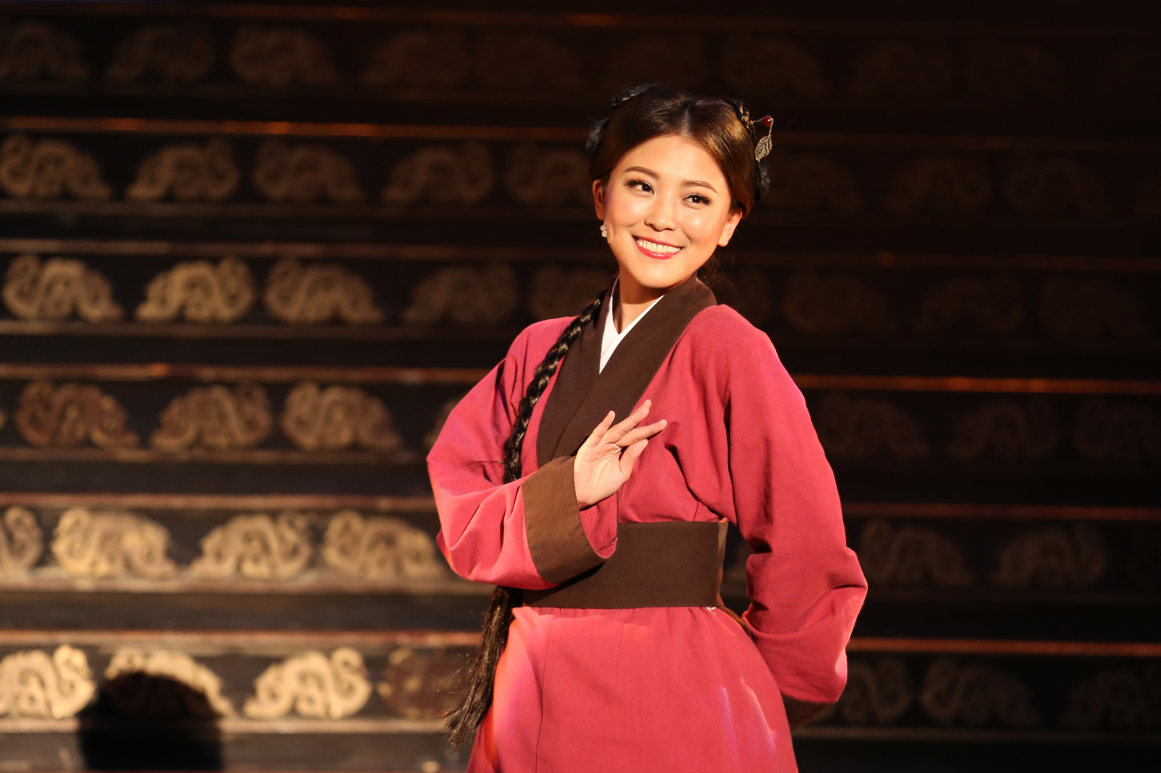 卓文萱在劇中飾演古典美人西施。全民大劇團提供