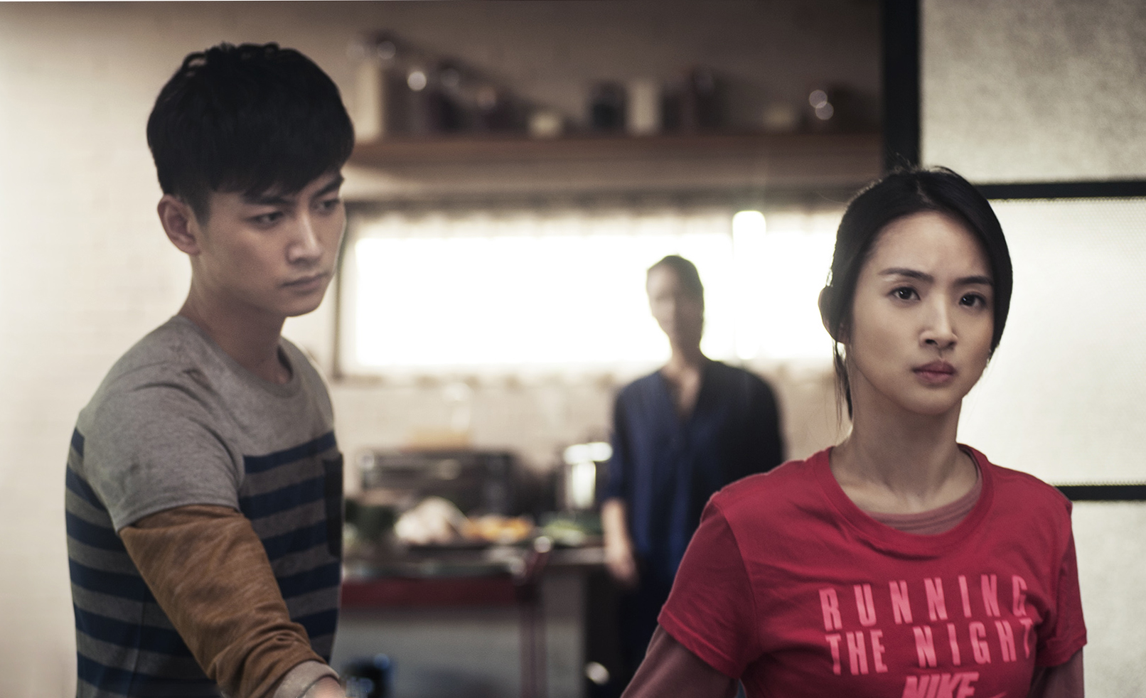 陳曉和林依晨戲中飾演姊弟 關係緊張