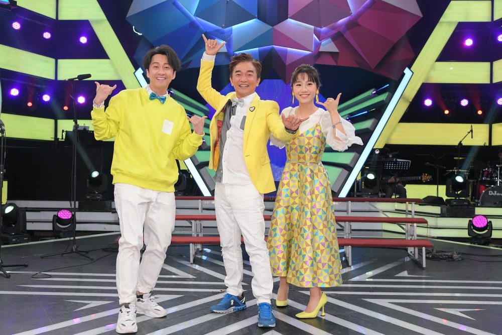 Lulu（右起）、吳宗憲、陳漢典一起主持《綜藝大熱門》。（資料照片）