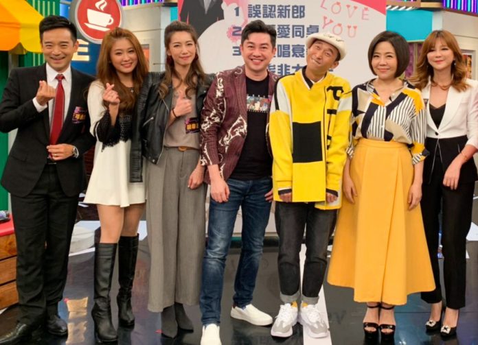 岑永康（左起）、葉家妤、林韋君、李明川、浩子、于美人與Stacey近日一起錄節目。（衛視中文台提供）