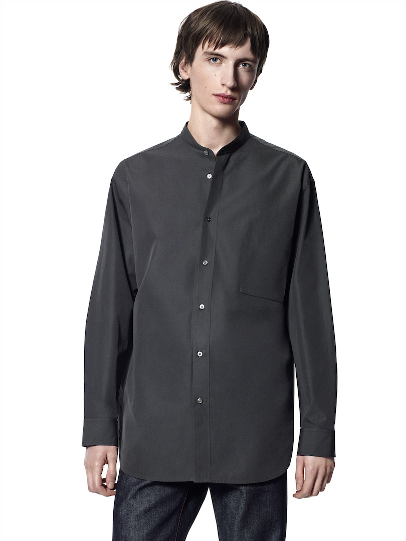 +J SUPIMA COTTON 寬版立領襯衫，1290元。（UNIQLO提供）
