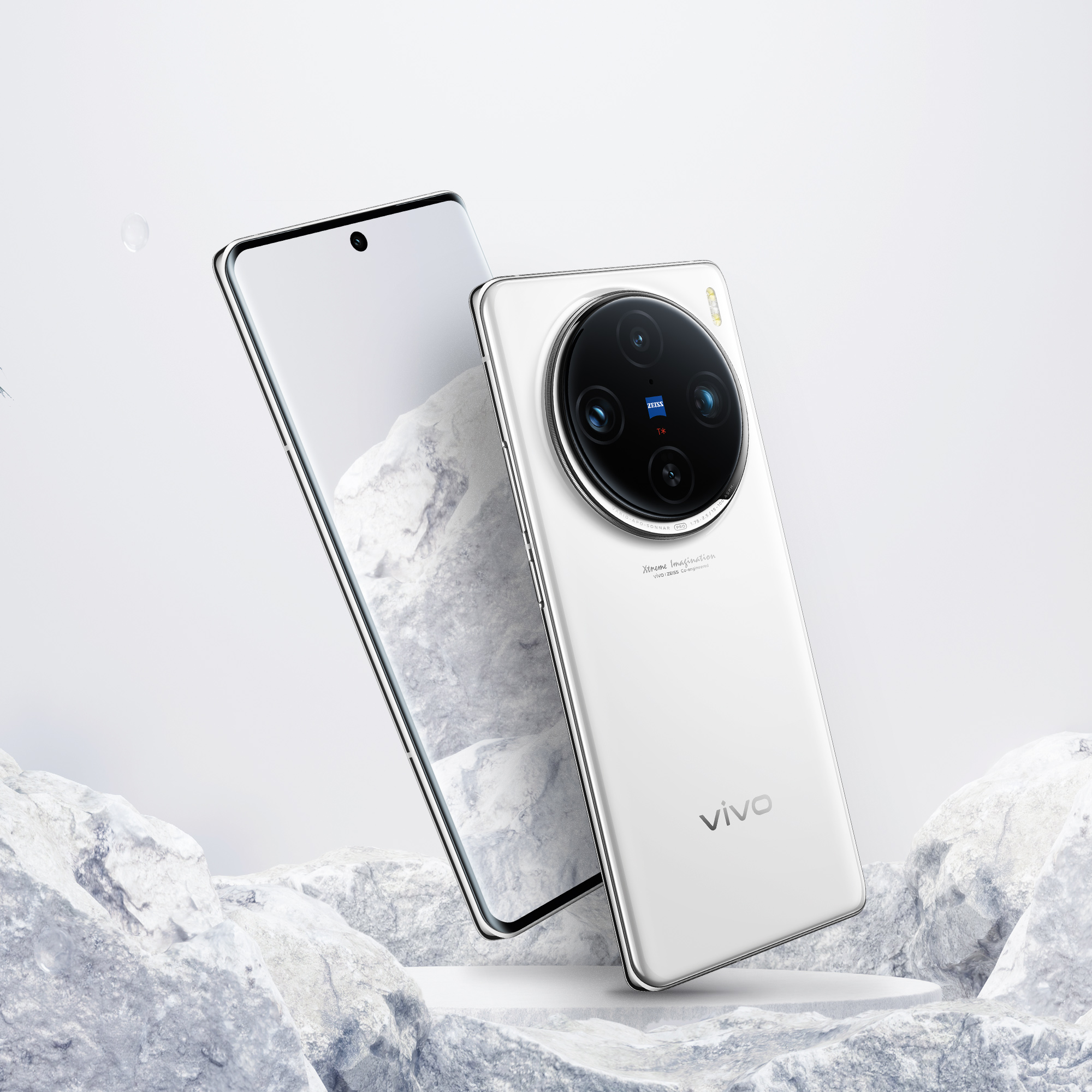 vivo X100 Pro新色「白月光」，建議售價3萬4990元。